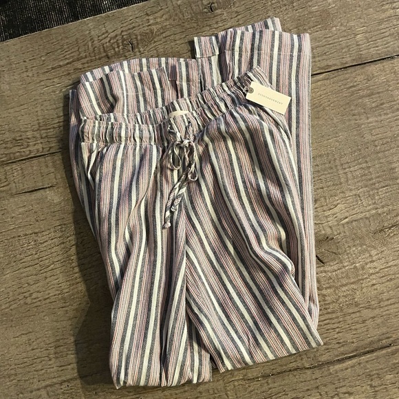 Anthropologie Cloth & Stone Wide Leg Pants. - Picture 4 of 6